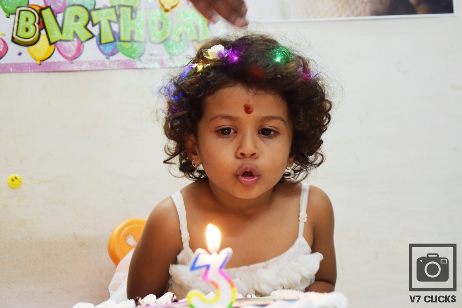 V7 Clicks Photography