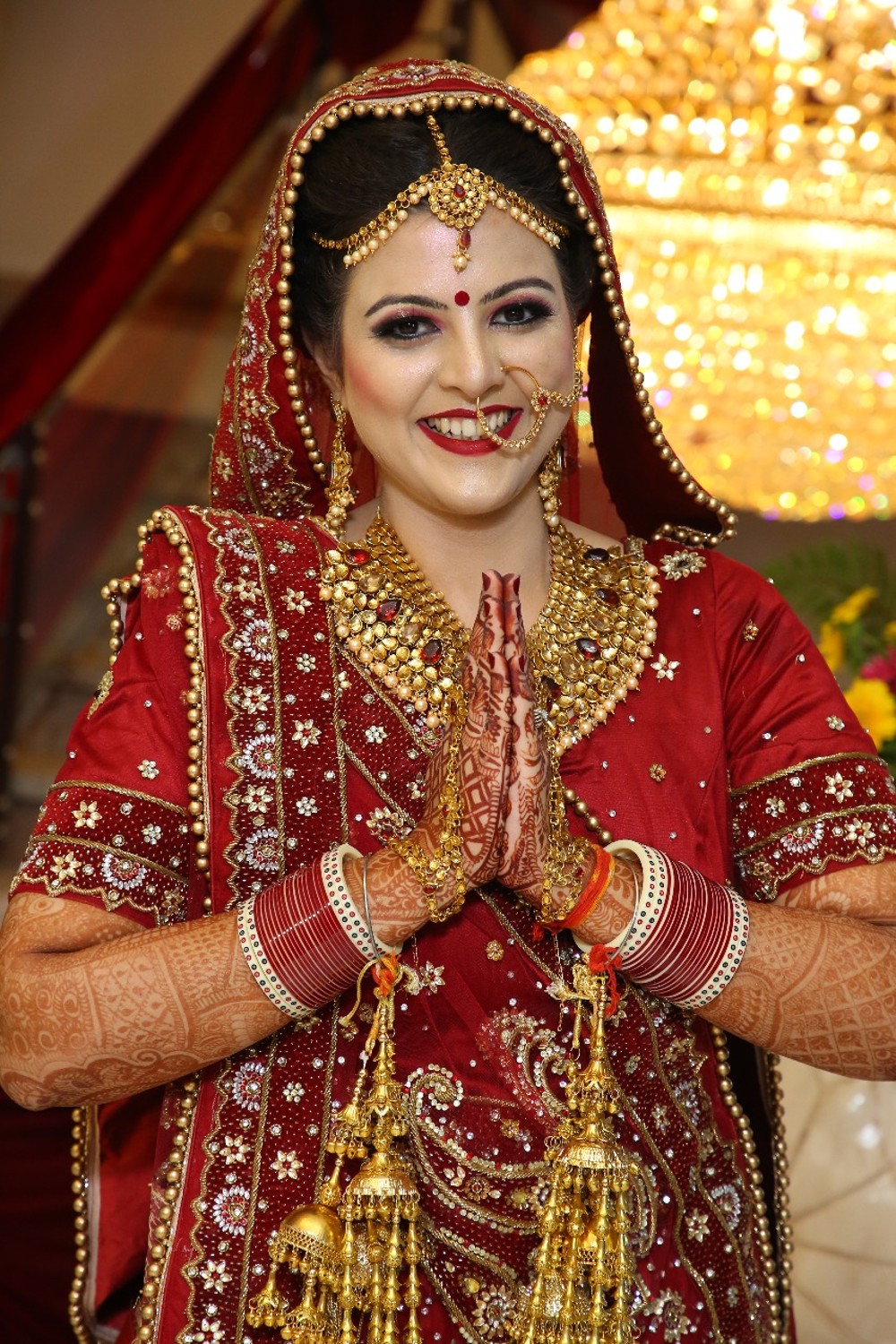 Aakriti Photo Studio